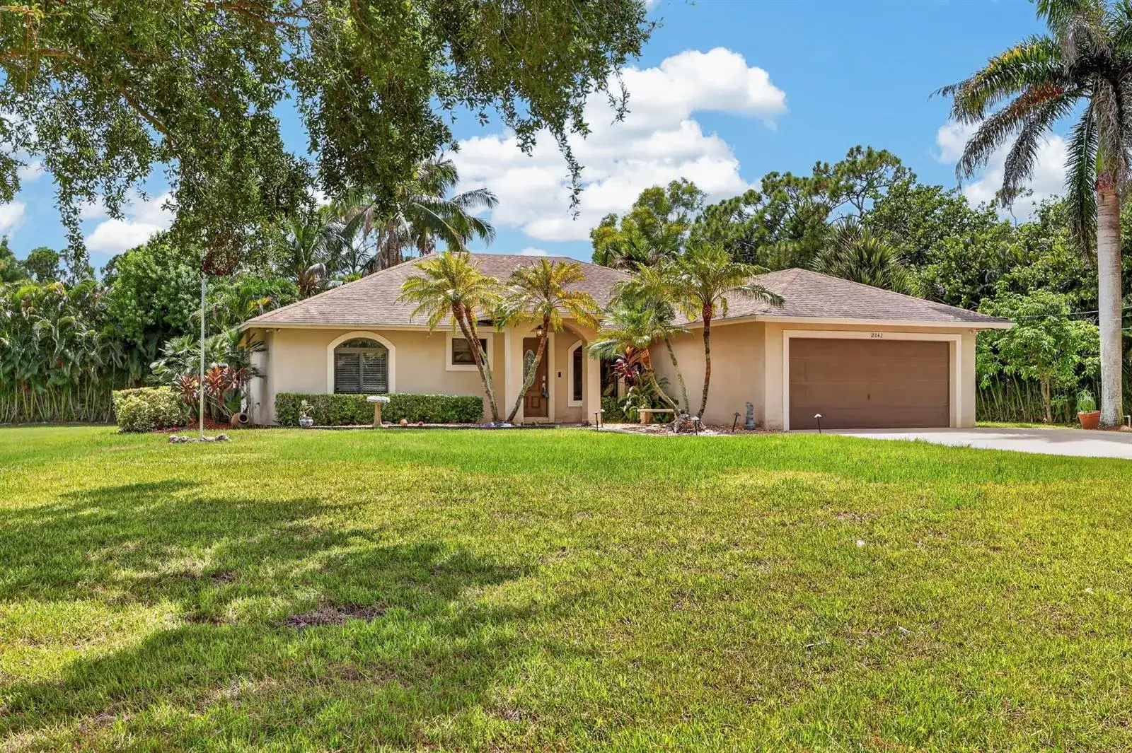 18842 91st Place N, Loxahatchee FL 33470 photo 2