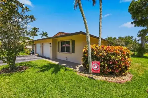 1651 Palmland Drive, Boynton Beach FL 33436 photo 2