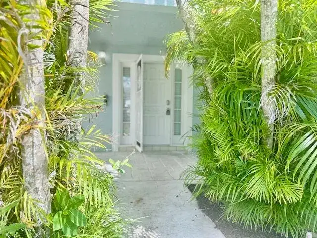 10 Blenheim Court, Palm Beach Gardens FL 33418 photo 3
