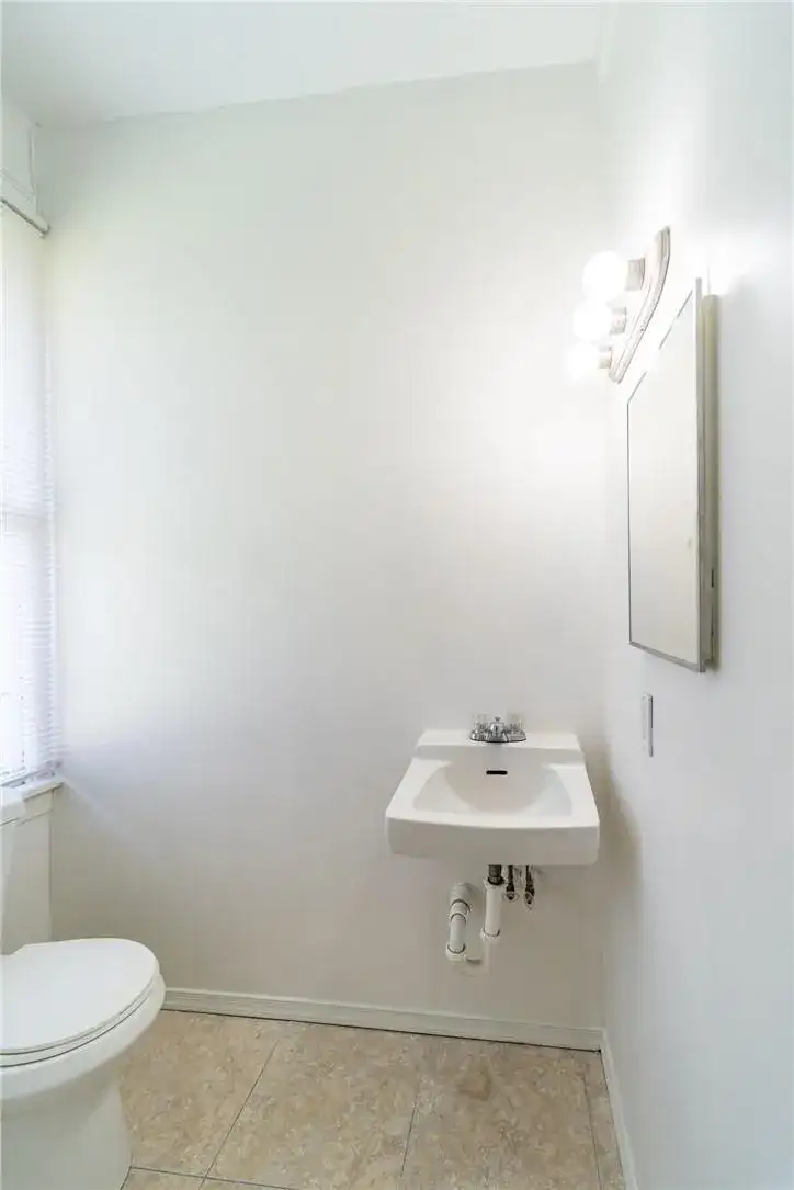 541 NE 2ND Avenue # B, Fort Lauderdale FL 33301 photo 4