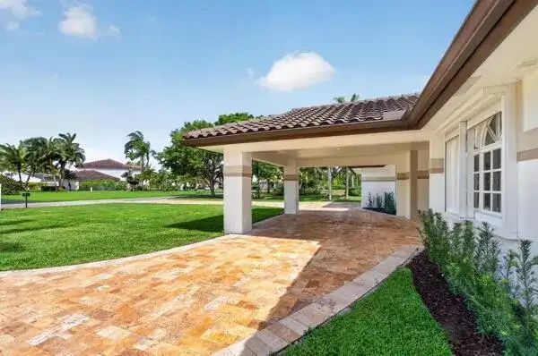 5510 W CASTLEGATE Avenue, Davie FL 33331 photo 5