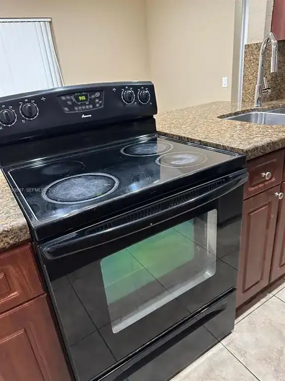 4533 TREEHOUSE Lane # H, Tamarac FL 33319 photo 3
