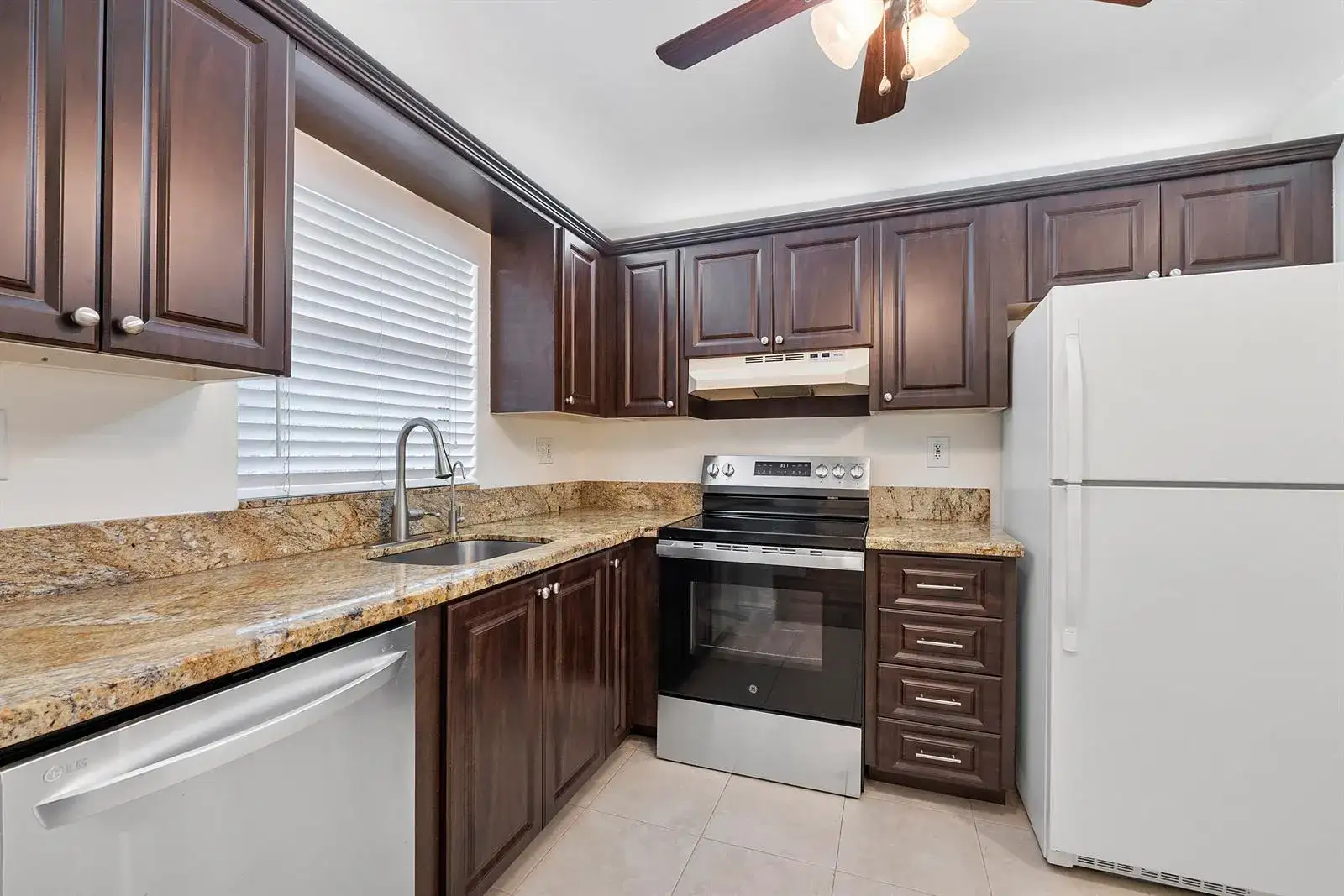 10444 NW 30TH Court # 307, Sunrise FL 33322 photo 4