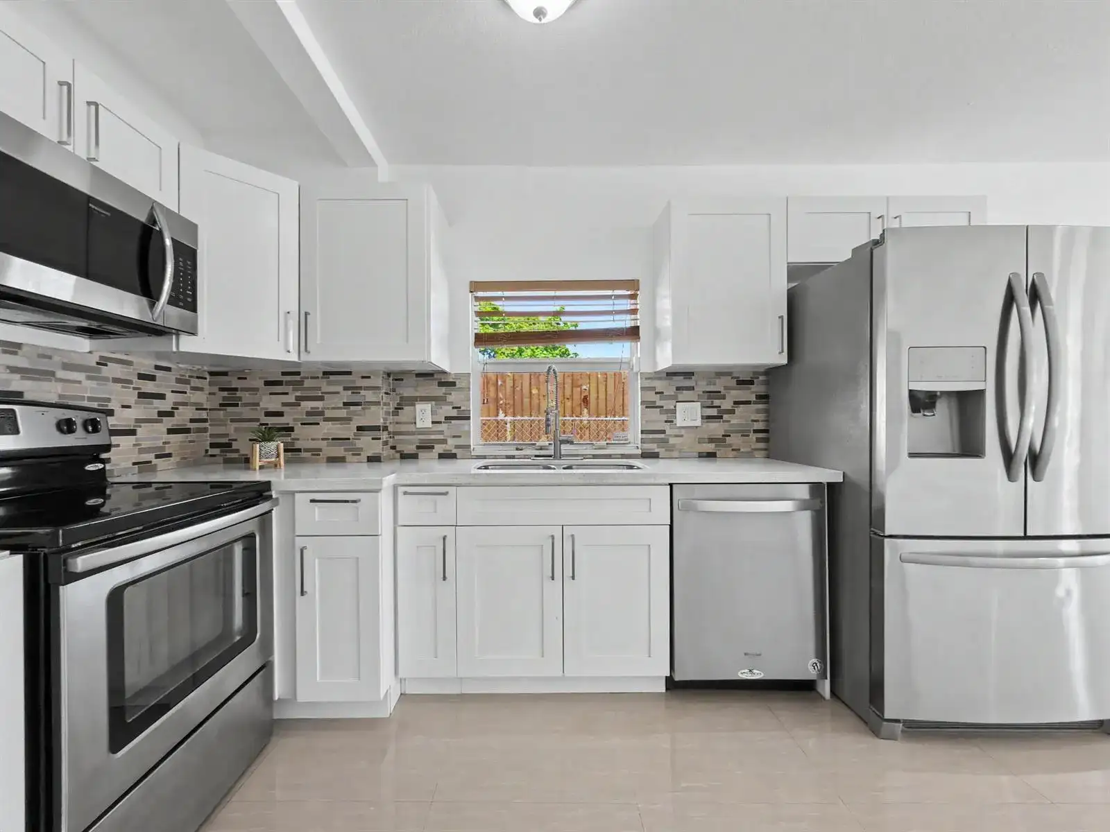 1880 NW 65TH Street, Miami FL 33147 photo 5