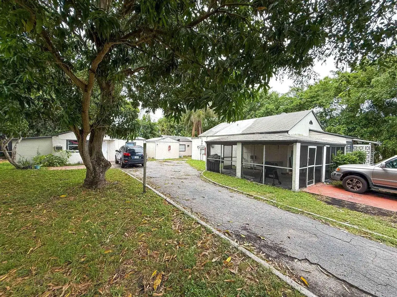 638 50TH Street, West Palm Beach FL 33407 photo 5