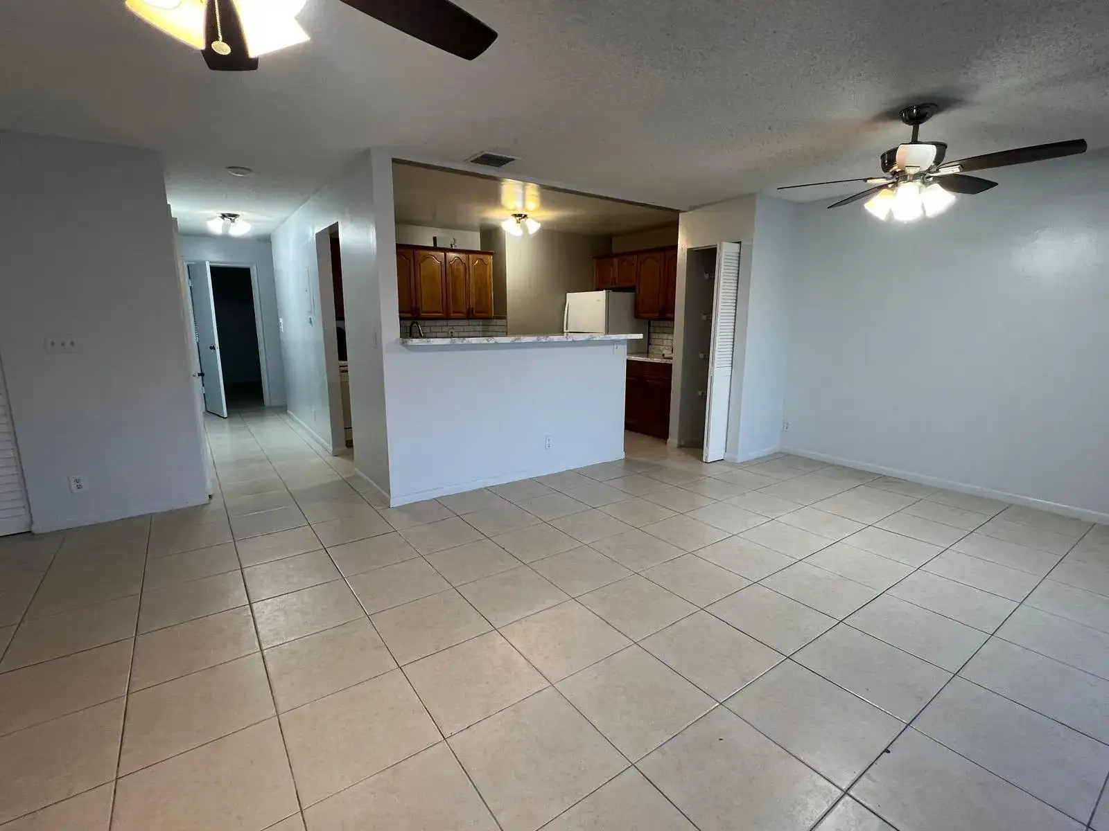 3211 SW 1ST Street, Deerfield Beach FL 33442 photo 2