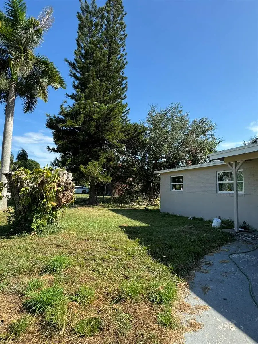 1624 BOARDMAN Avenue, West Palm Beach FL 33407 photo 5