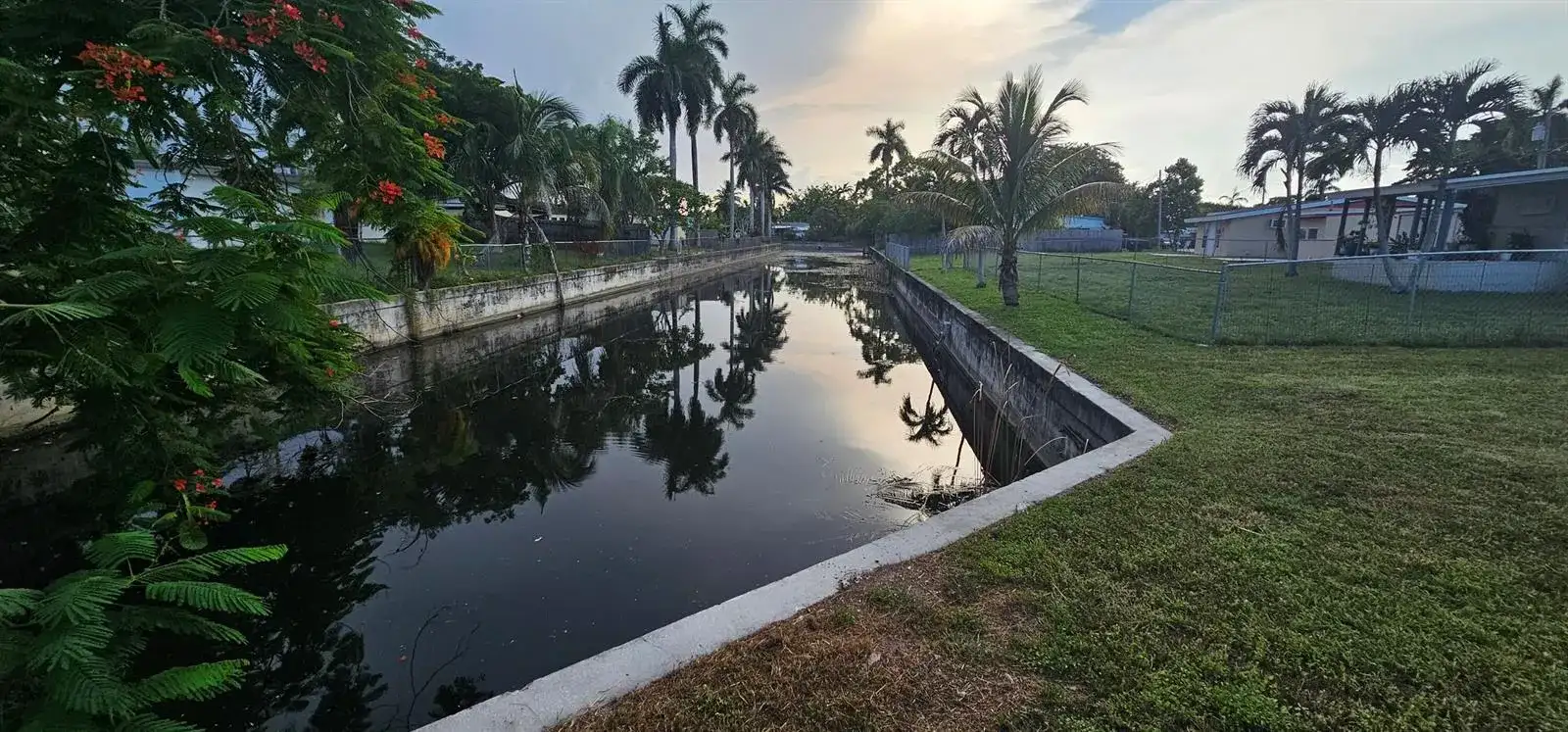 5800 NW 19TH Court, Margate FL 33063 photo 4