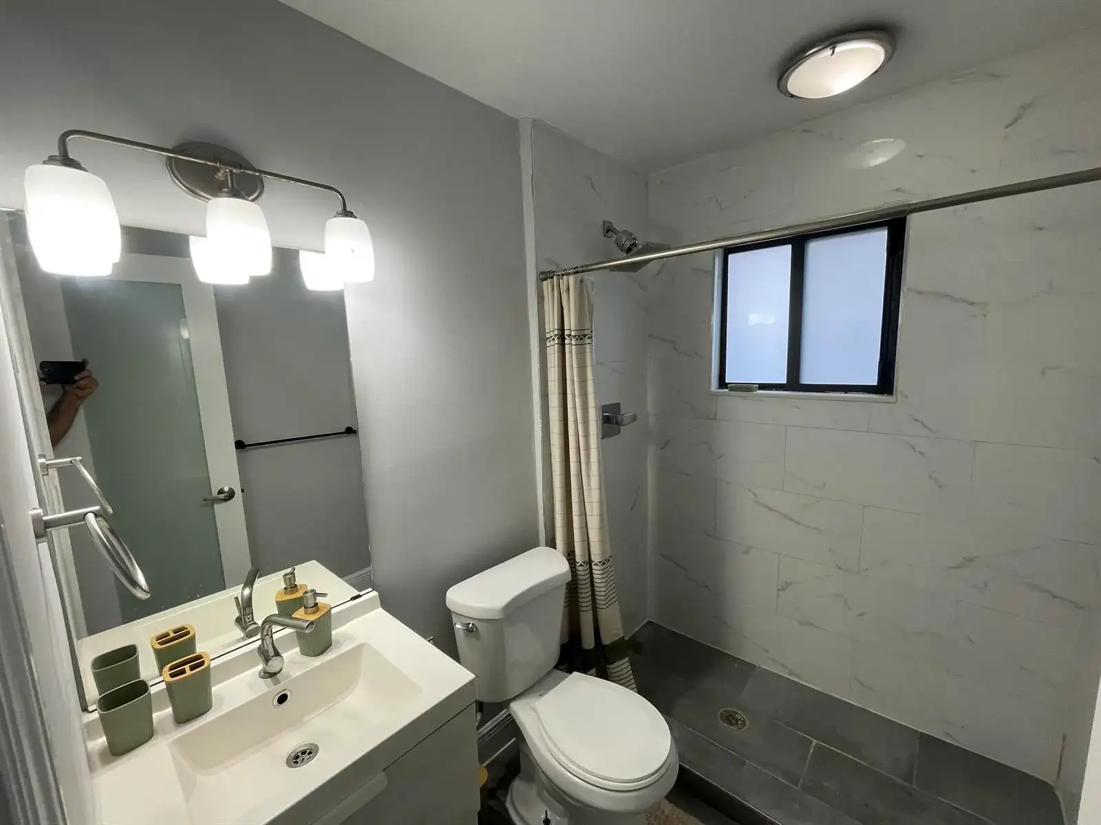 824 NE 4th Street # 3, Fort Lauderdale FL 33301 photo 4