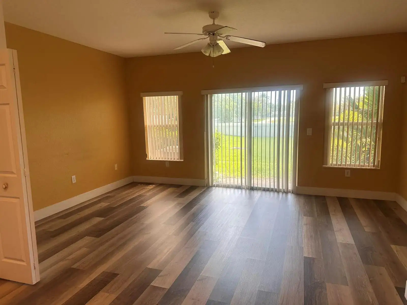 3016 NW 30TH Avenue, Oakland Park FL 33311 photo 3