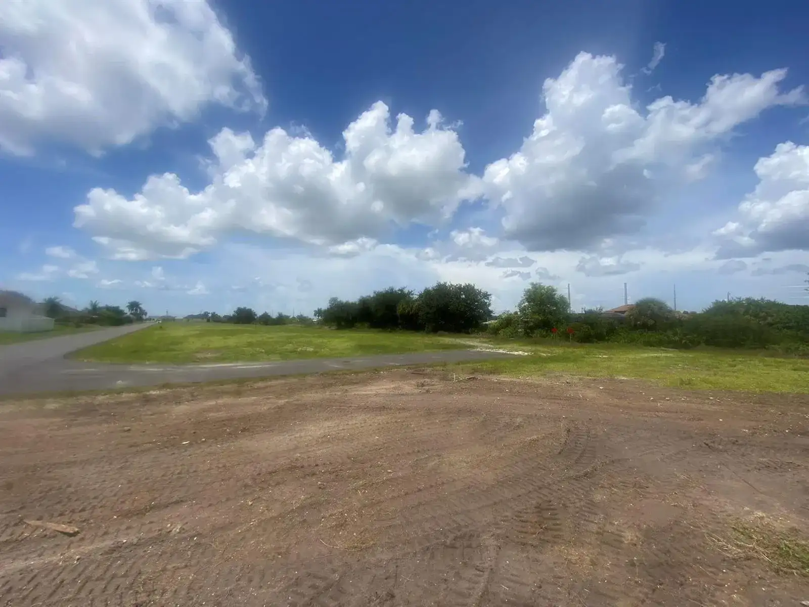 1011 NE 23RD Street, Cape Coral FL 33909 photo 3