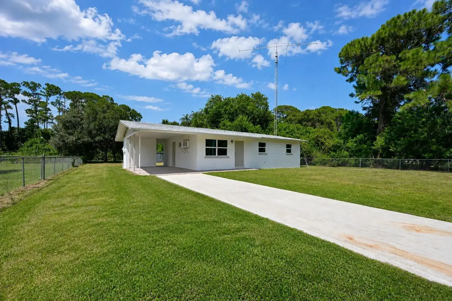 5502 SAN DIEGO Avenue, Fort Pierce FL 34946 photo 3