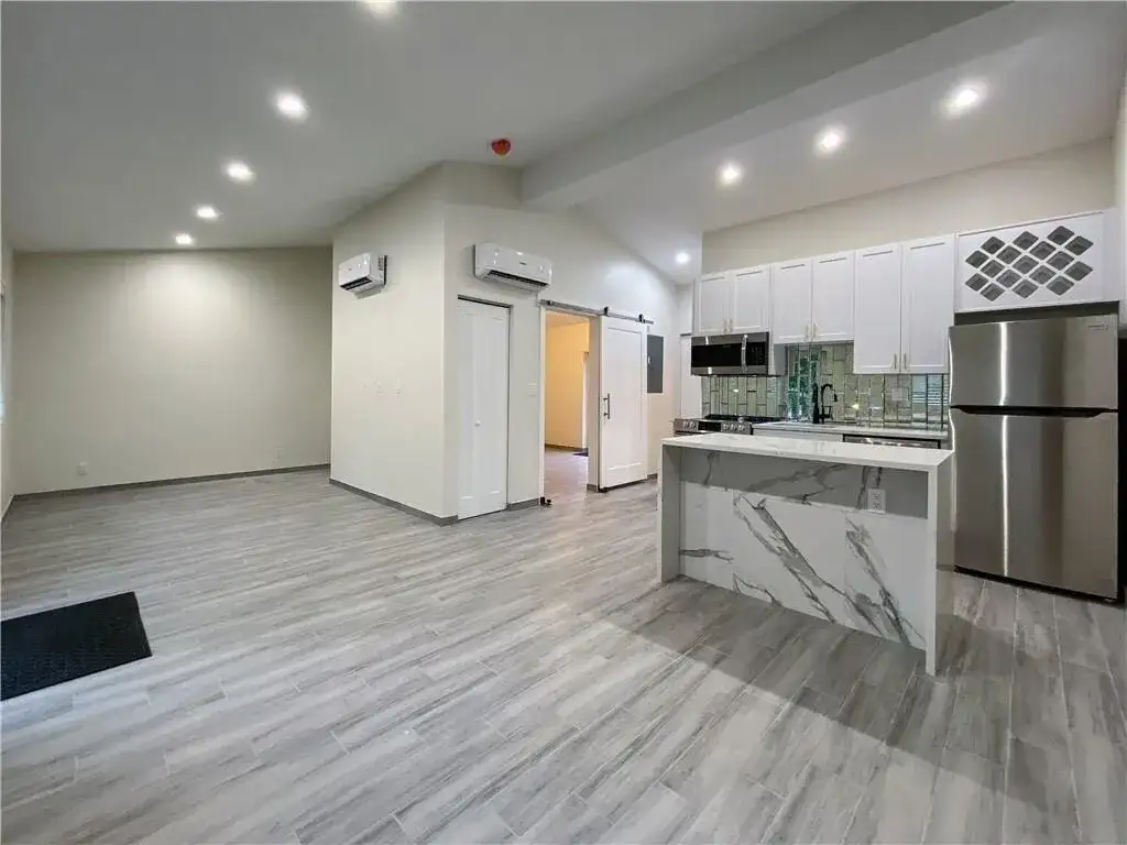 315 SW 7th Street # 2, Fort Lauderdale FL 33315 photo 3