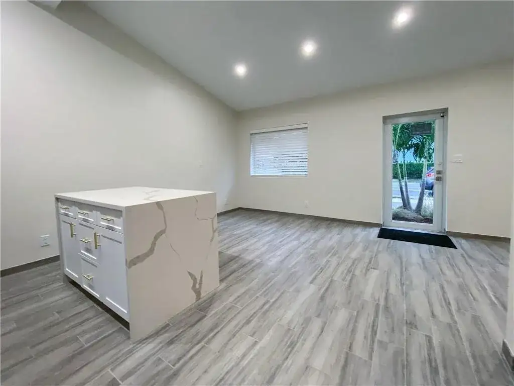 315 SW 7th Street # 2, Fort Lauderdale FL 33315 photo 5
