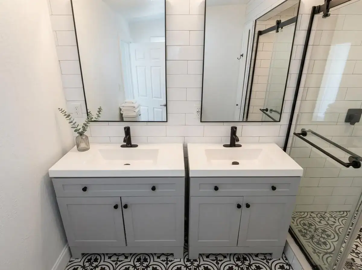 825 TRUMAN Street # 2, FL 33460 photo 3