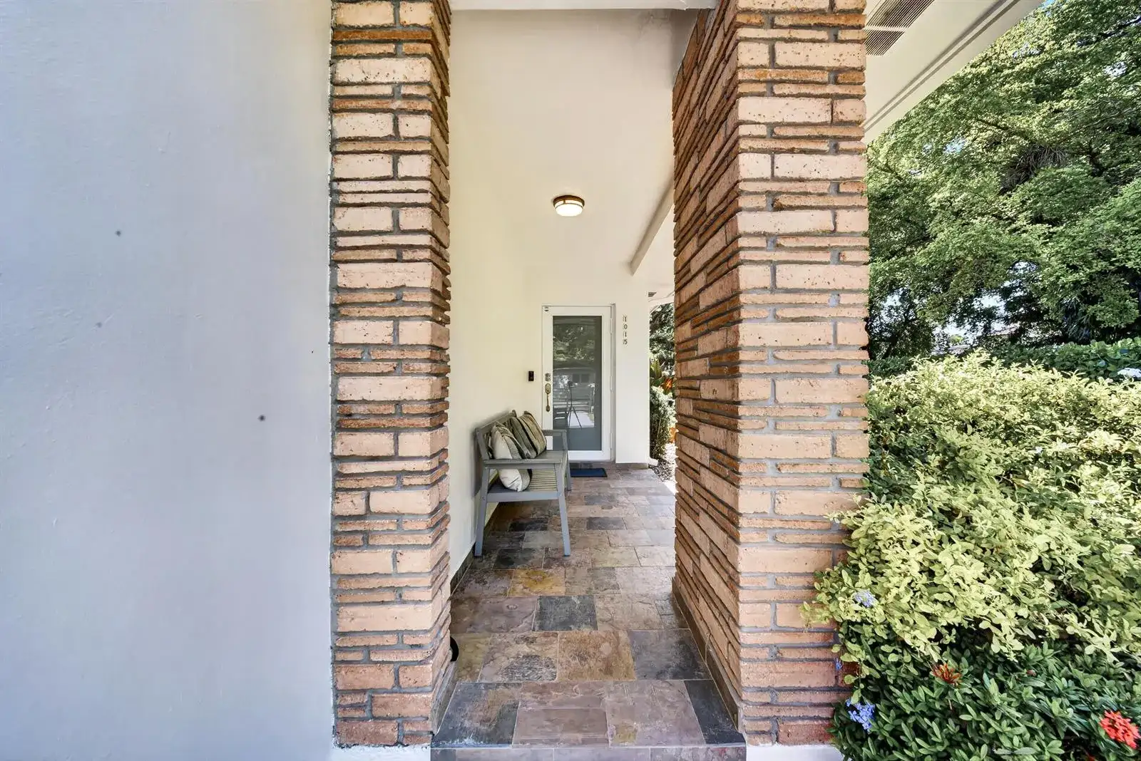 1015 Madrid Street, Coral Gables FL 33134 photo 4