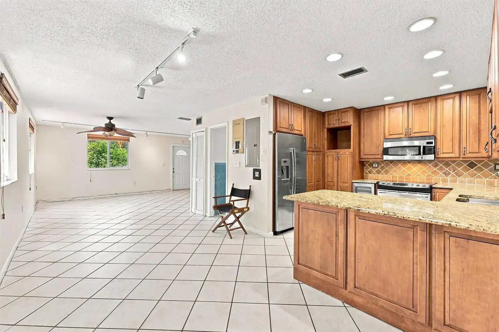 3203 McDonald Street # 3203, Miami FL 33133 photo 4