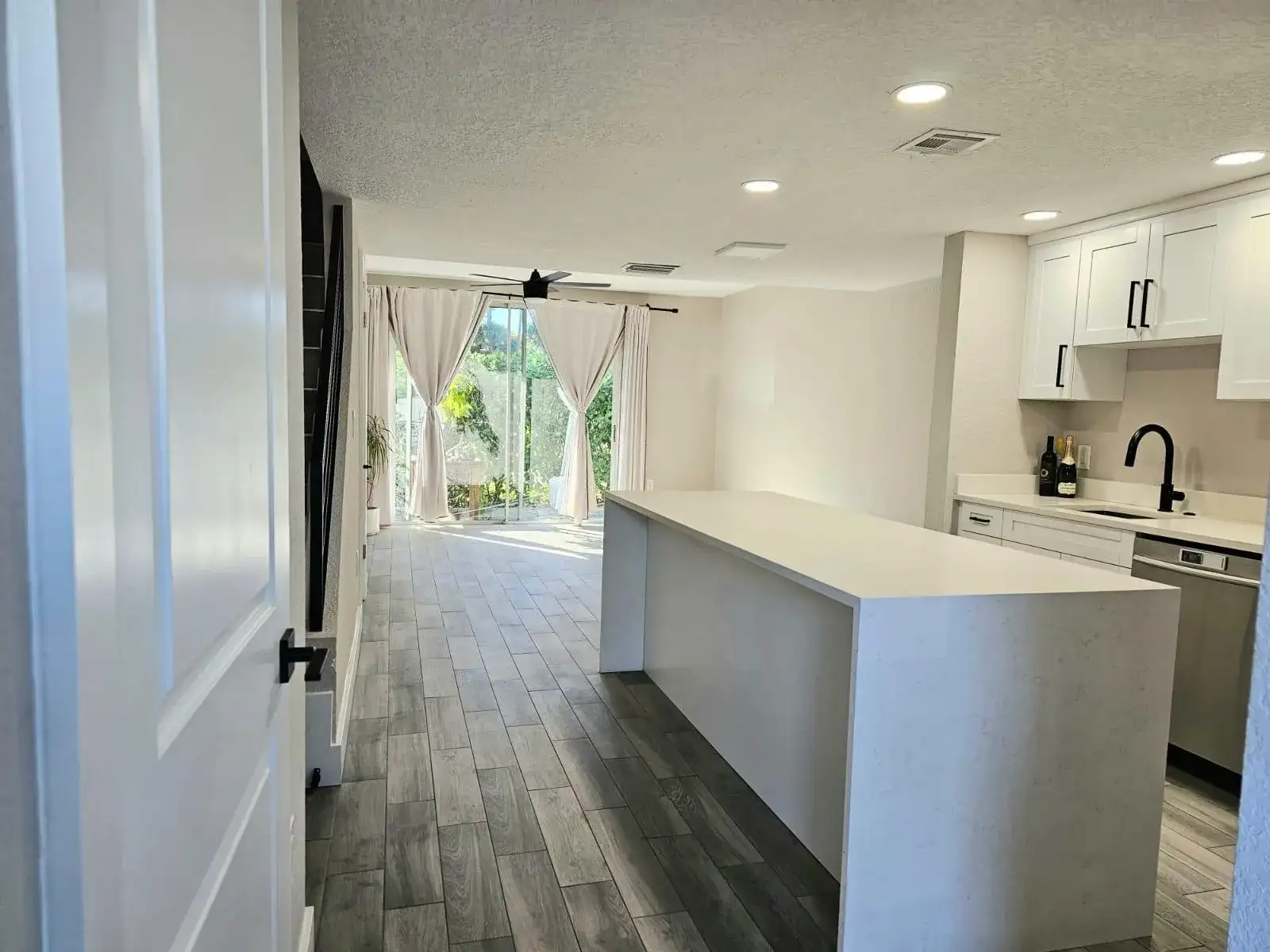 1102 E Jeffery Street, Boca Raton FL 33487 photo 2