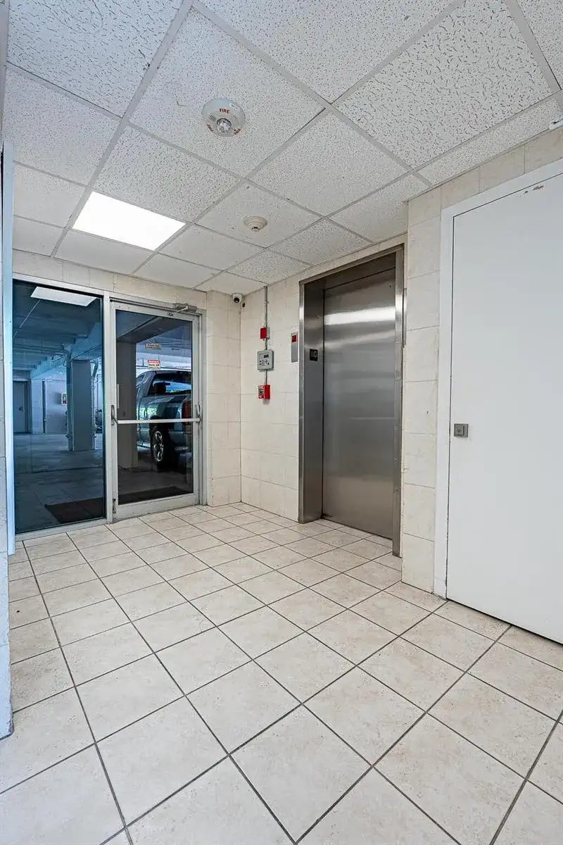 12105 NE 11TH Place # 103, North Miami FL 33161 photo 4