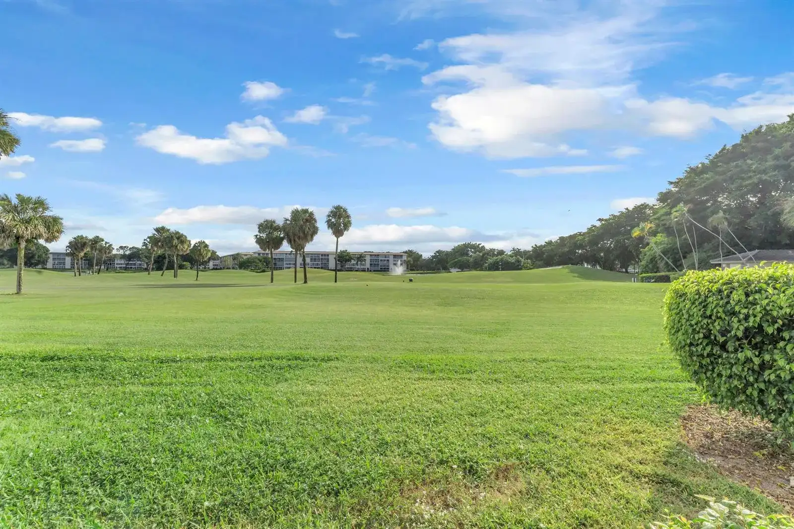 3003 PORTOFINO Isle # K1, Coconut Creek FL 33066 photo 2