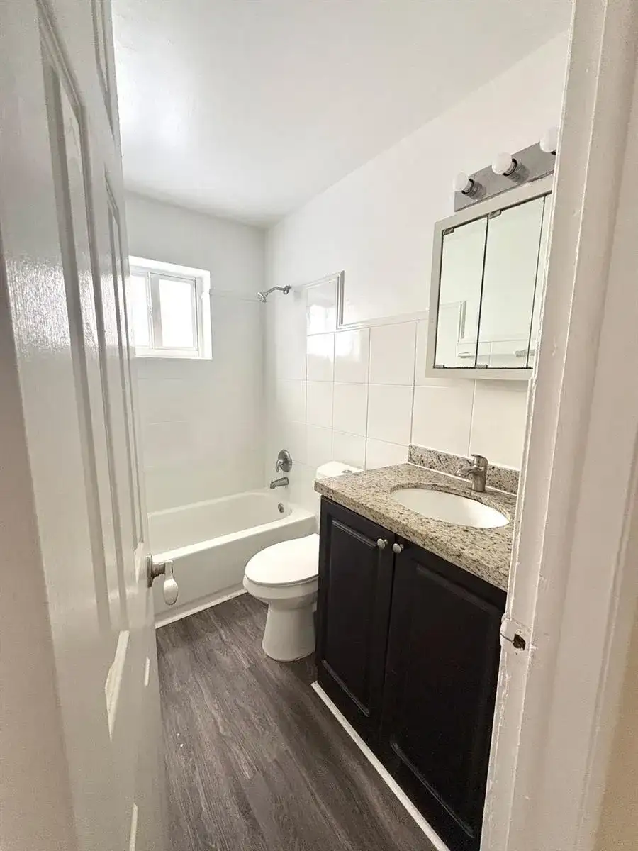 5901 NW 17TH Place # 204, Sunrise FL 33313 photo 4