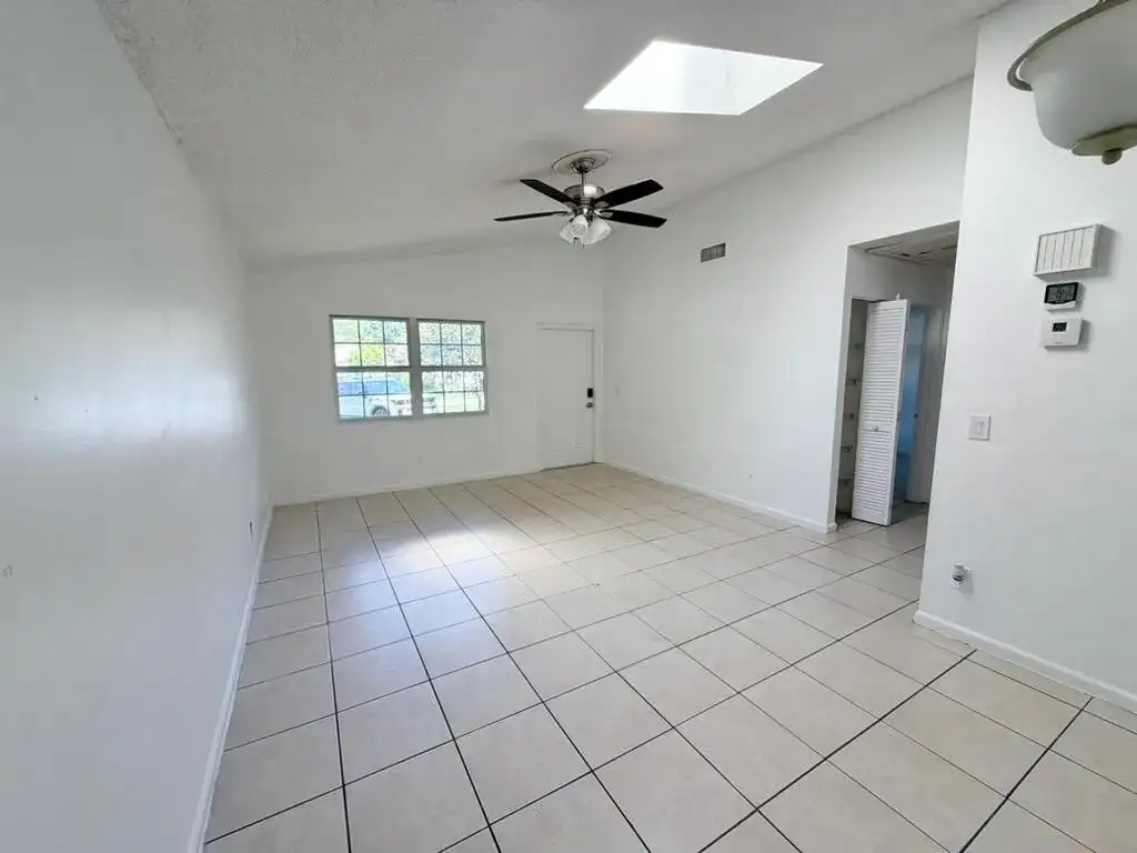 8715 PLUTO Terrace, West Palm Beach FL 33403 photo 2