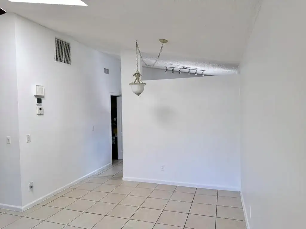 8715 PLUTO Terrace, West Palm Beach FL 33403 photo 4