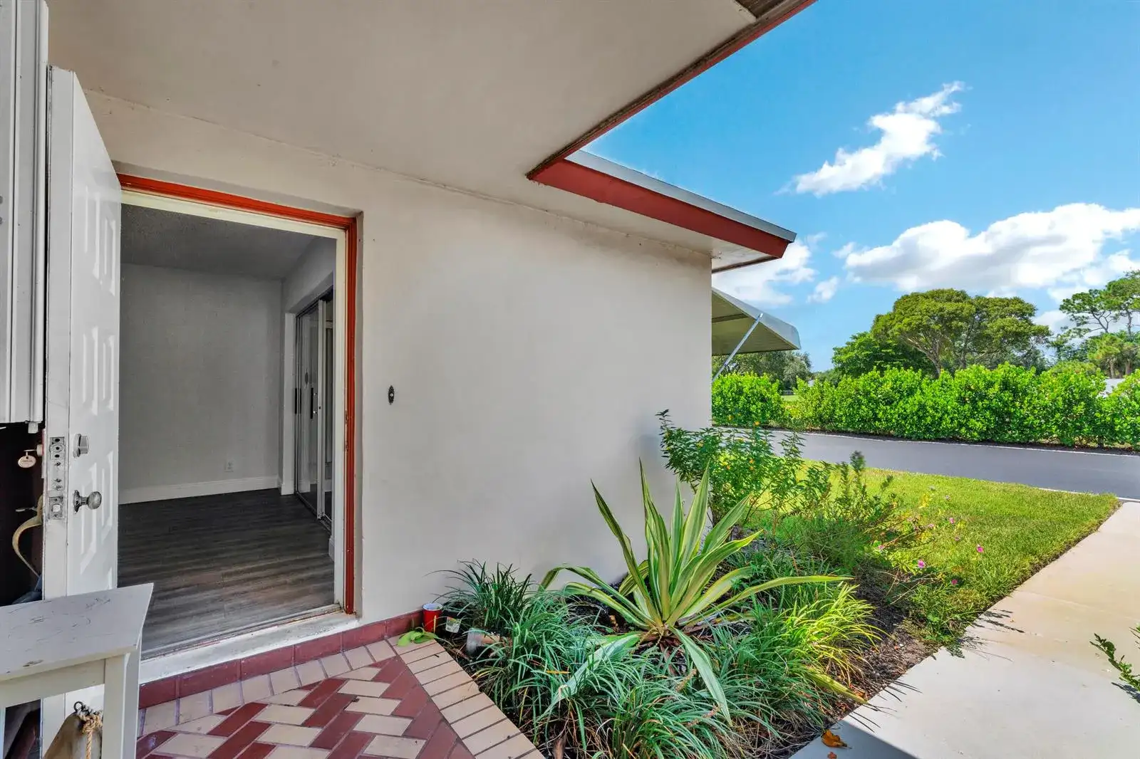 4550 NW 4TH Street # B, Delray Beach FL 33445 photo 2
