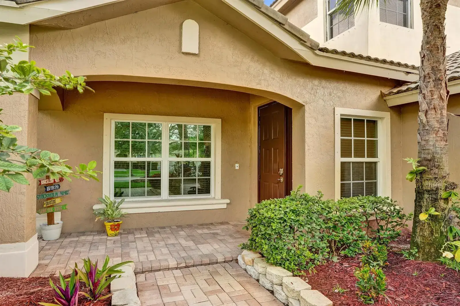 11329 NW 65TH Manor, Parkland FL 33076 photo 3
