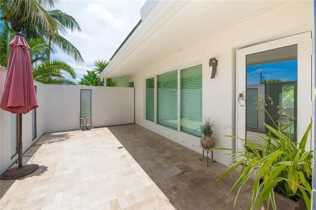 2709 NE 16TH Avenue, Wilton Manors FL 33334 photo 4