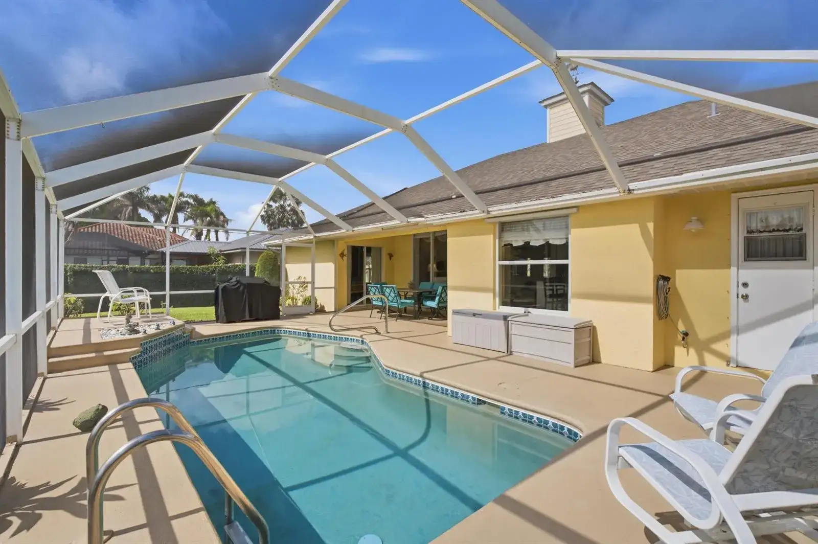 692 SW EWING Avenue, Port St. Lucie FL 34983 photo 3