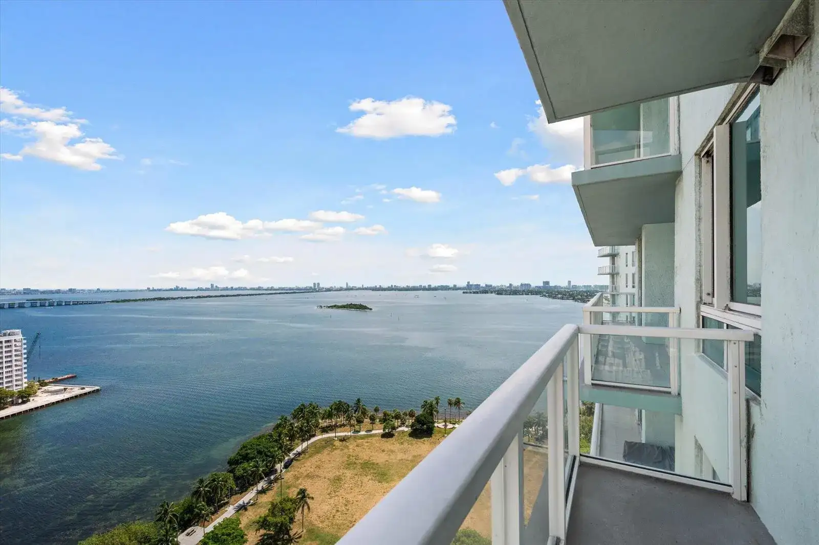 1900 N Bayshore Drive # 2312, Miami FL 33132 photo 2
