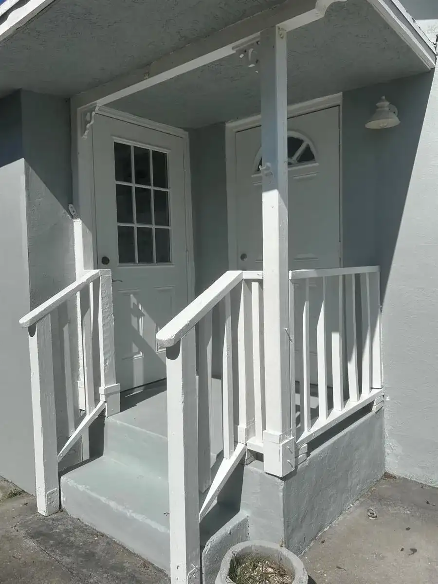 940 19TH Street, Vero Beach FL 32960 photo 4