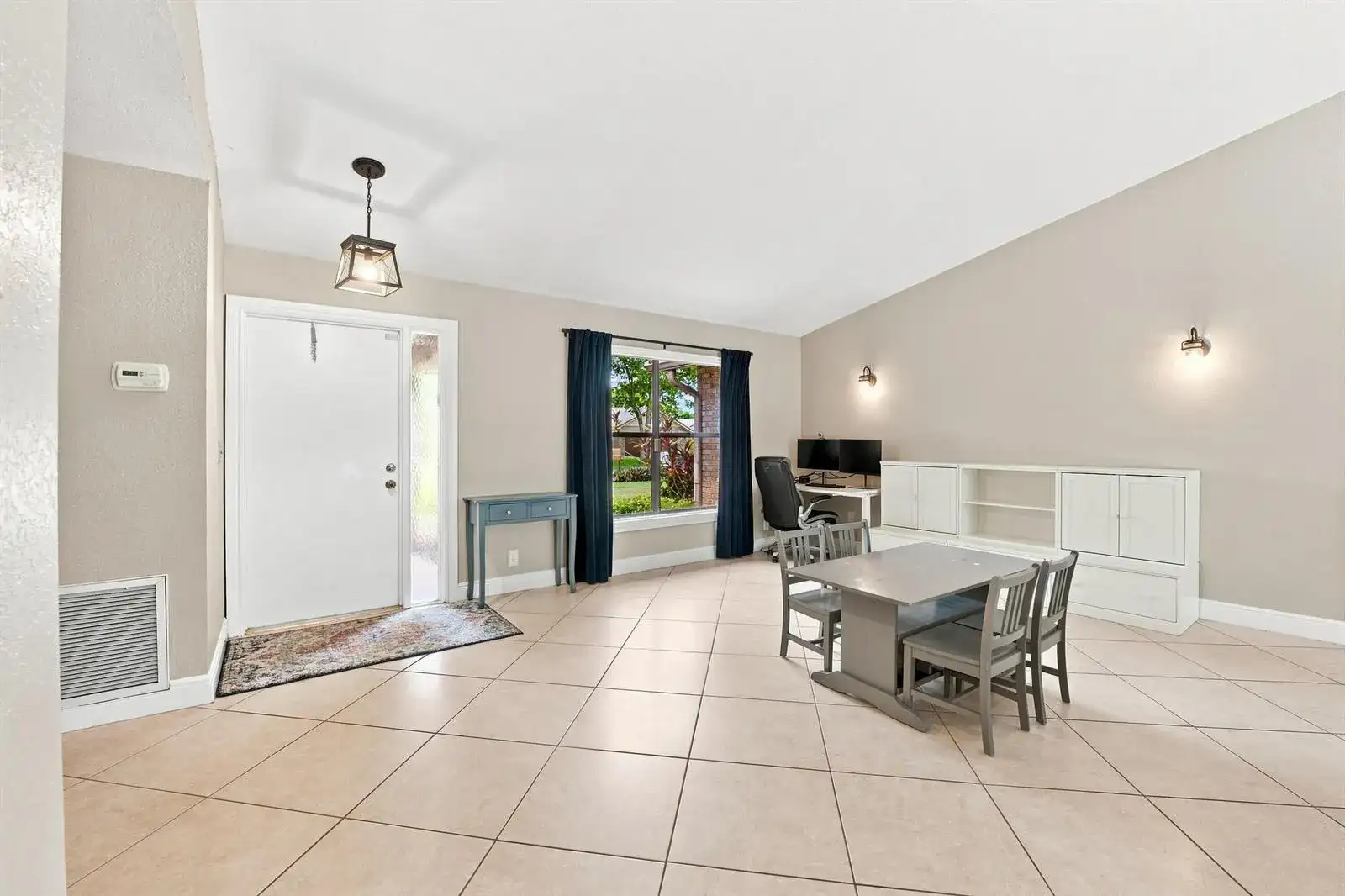 10666 NW 2ND Place, Coral Springs FL 33071 photo 2