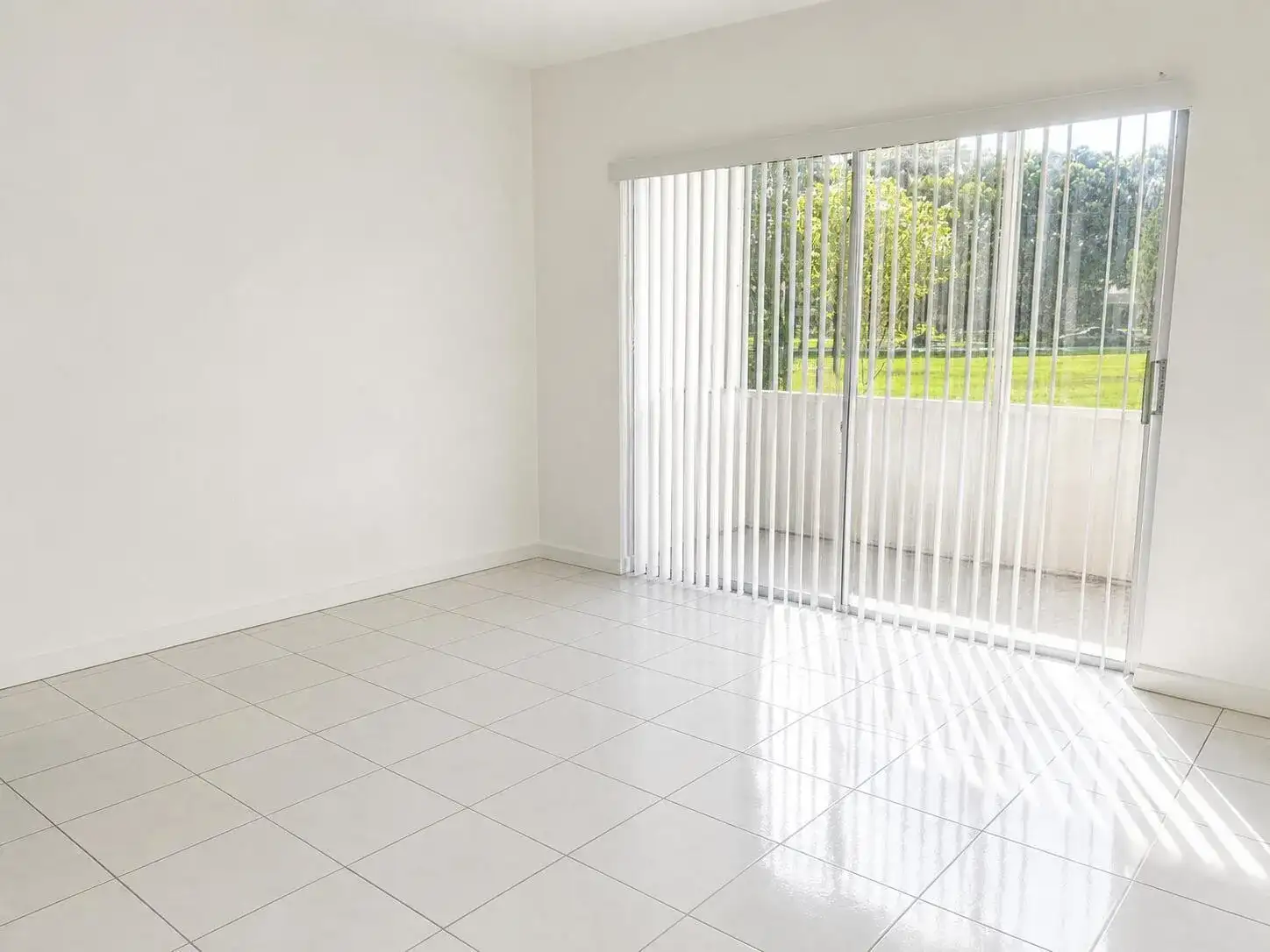 2200 Park Lane # 107, Hollywood FL 33021 photo 4