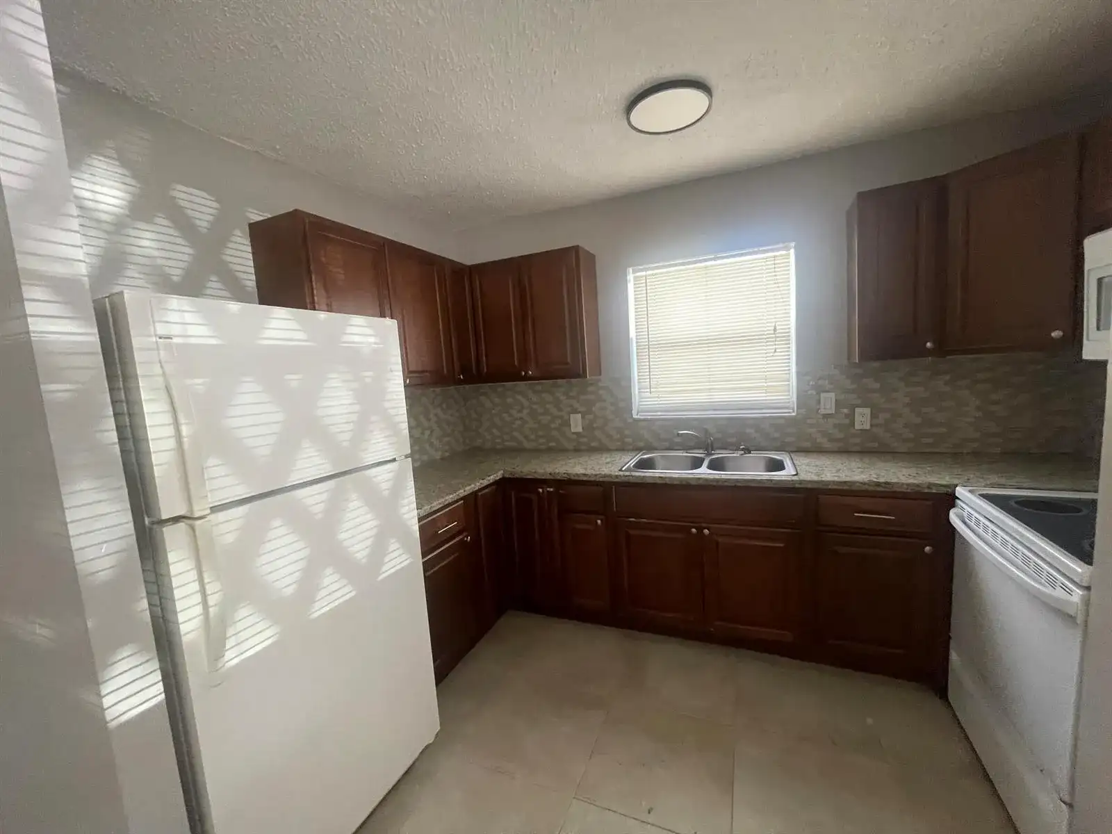 3361 NE 16TH Avenue # 1, Oakland Park FL 33334 photo 3