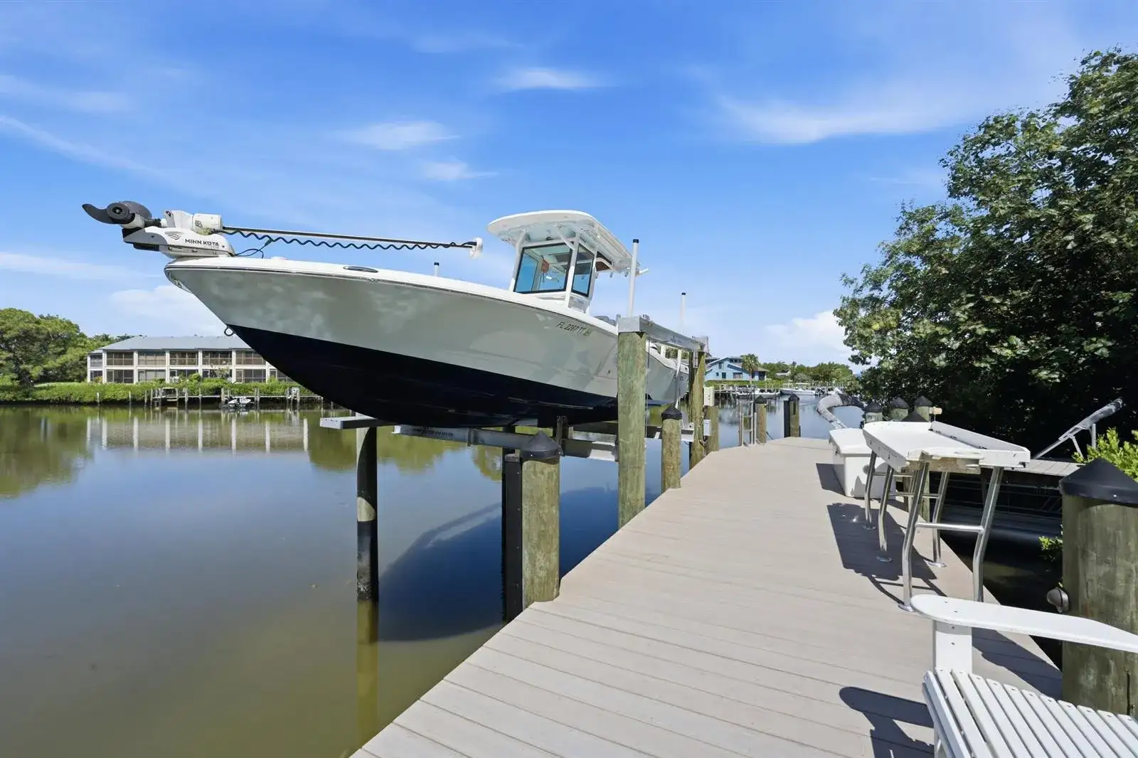 4916 SE MANATEE COVE Road, Stuart FL 34997 photo 2
