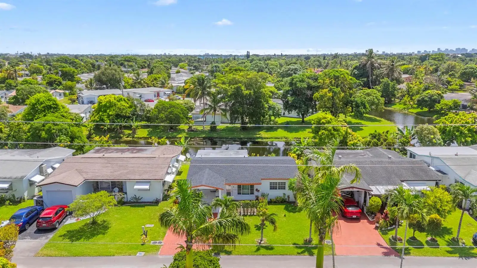 4200 NW 52ND Avenue, Lauderdale Lakes FL 33319 photo 4