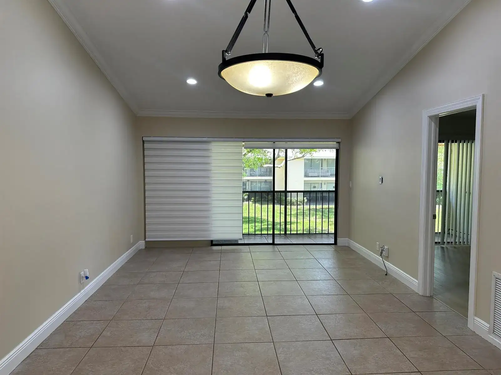 3939 NE 5th Avenue # A206, Boca Raton FL 33431 photo 4