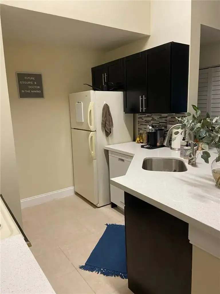 9999 SUMMERBREEZE Drive # 206, Sunrise FL 33322 photo 4
