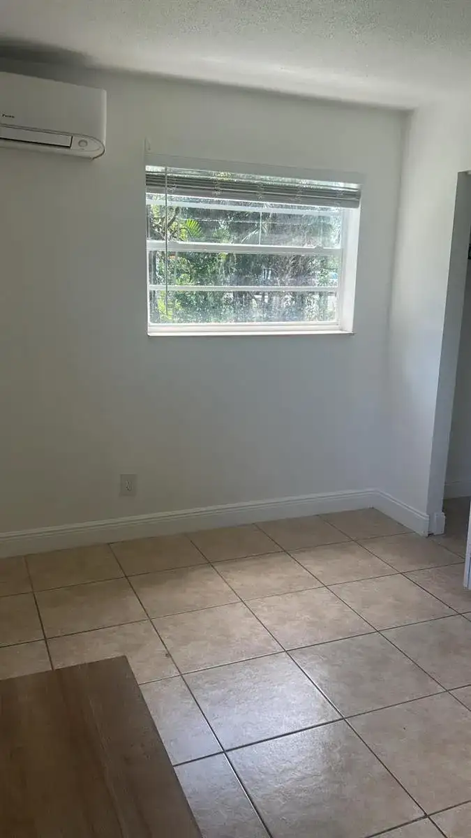 810 NW 40TH # 3, Oakland Park FL 33309 photo 4