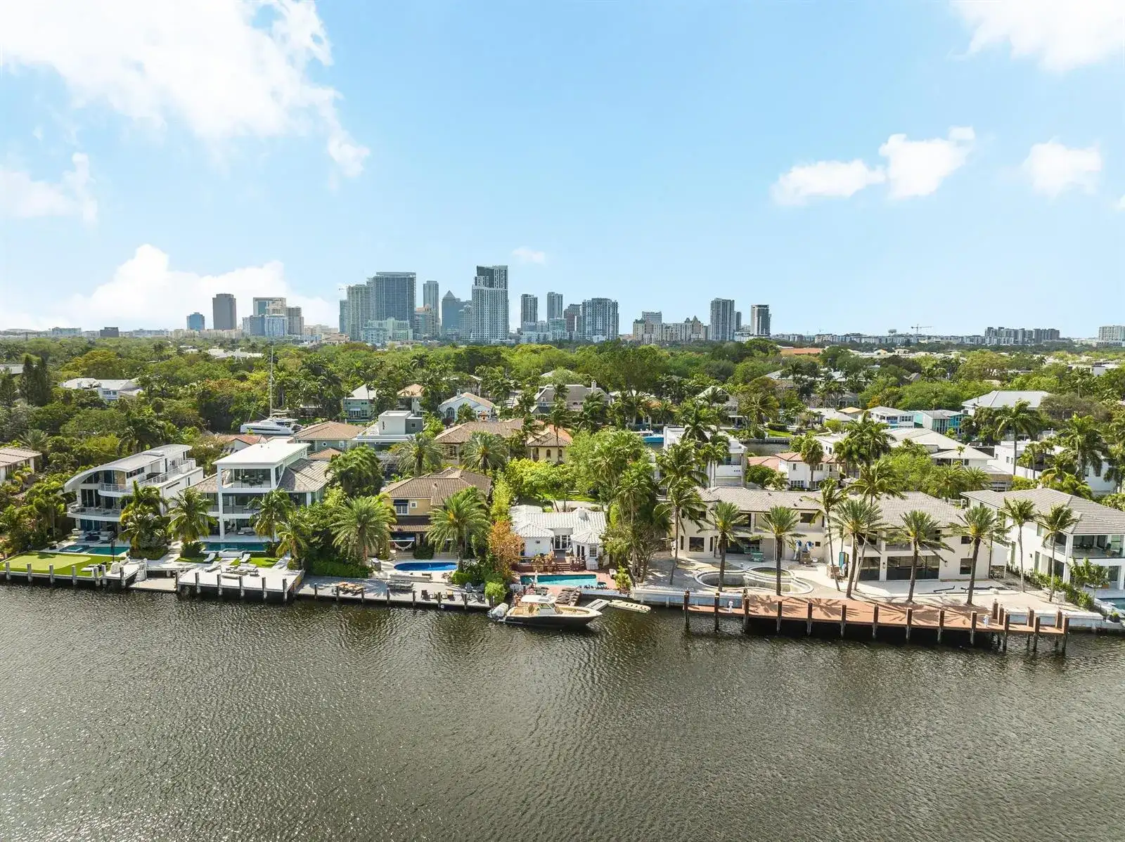 124 S GORDON Road, Fort Lauderdale FL 33301 photo 2