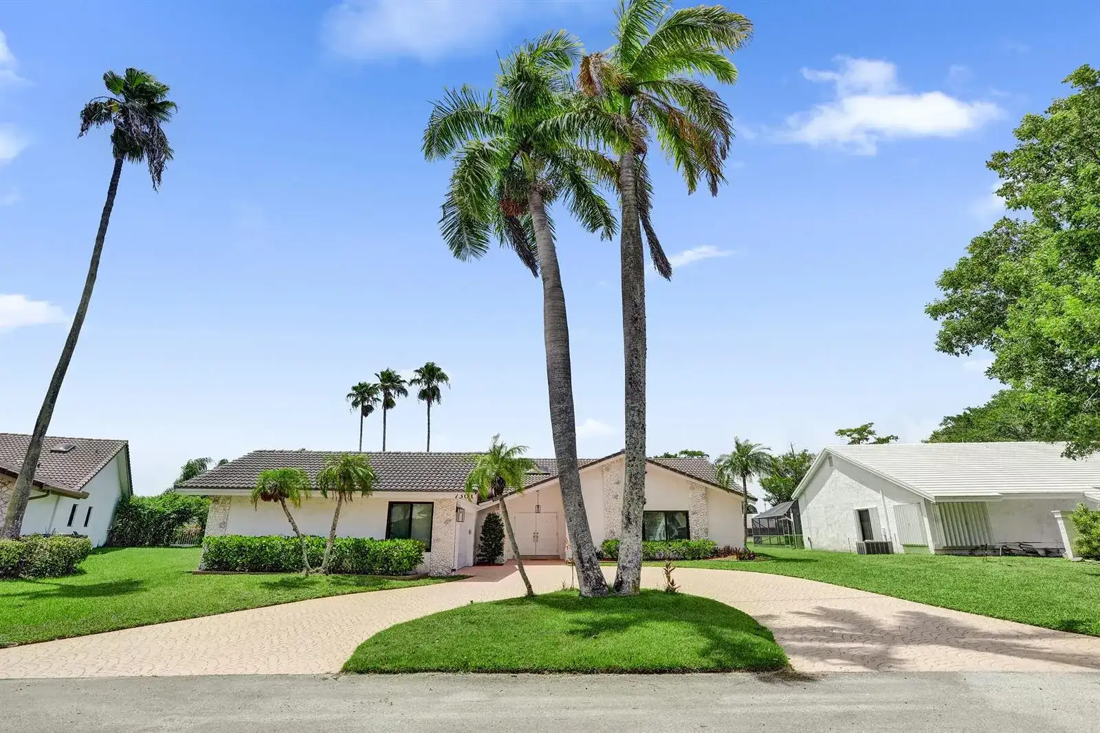 7301 NW 83rd Way, Tamarac FL 33321 photo 5
