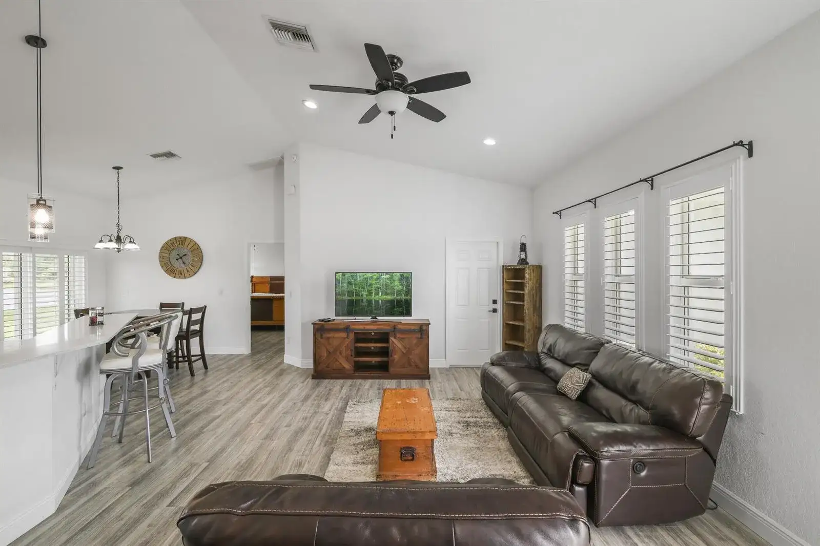 844 LAKE BETTY Drive, Lake Placid FL 33852 photo 5