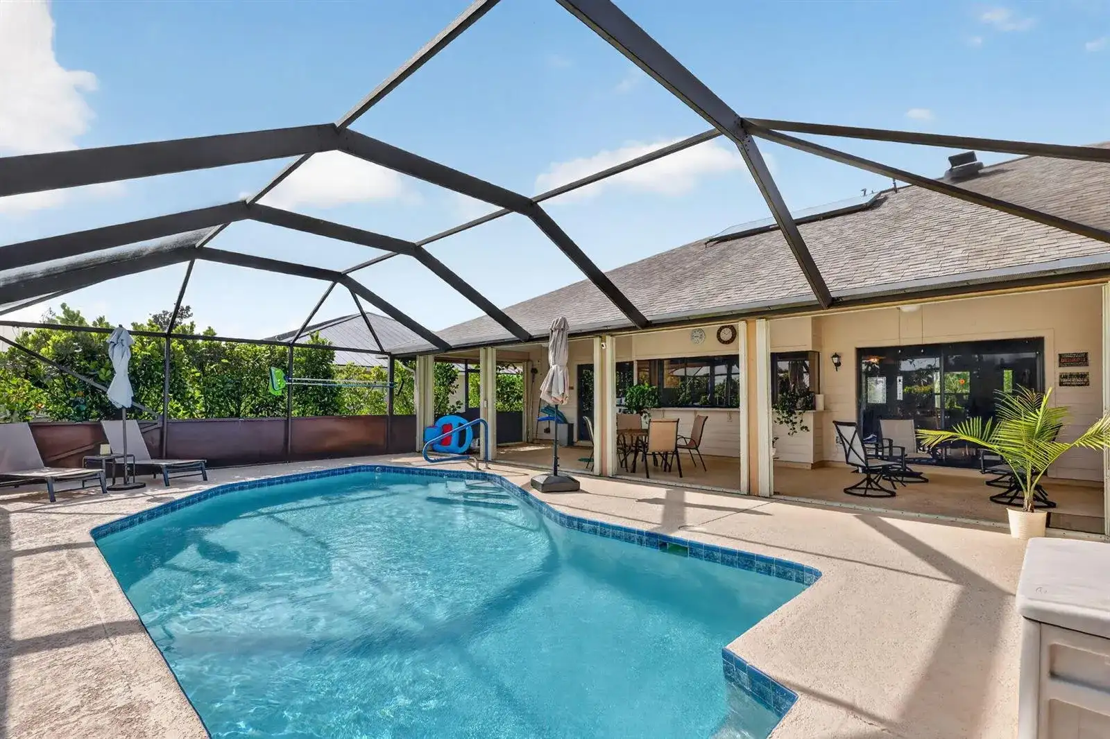 1549 SW Aledo Lane, Port St. Lucie FL 34953 photo 2