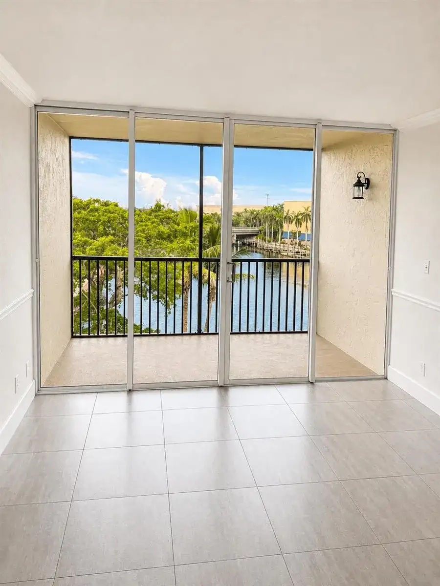7 Royal Palm Way # 505, Boca Raton FL 33432 photo 5