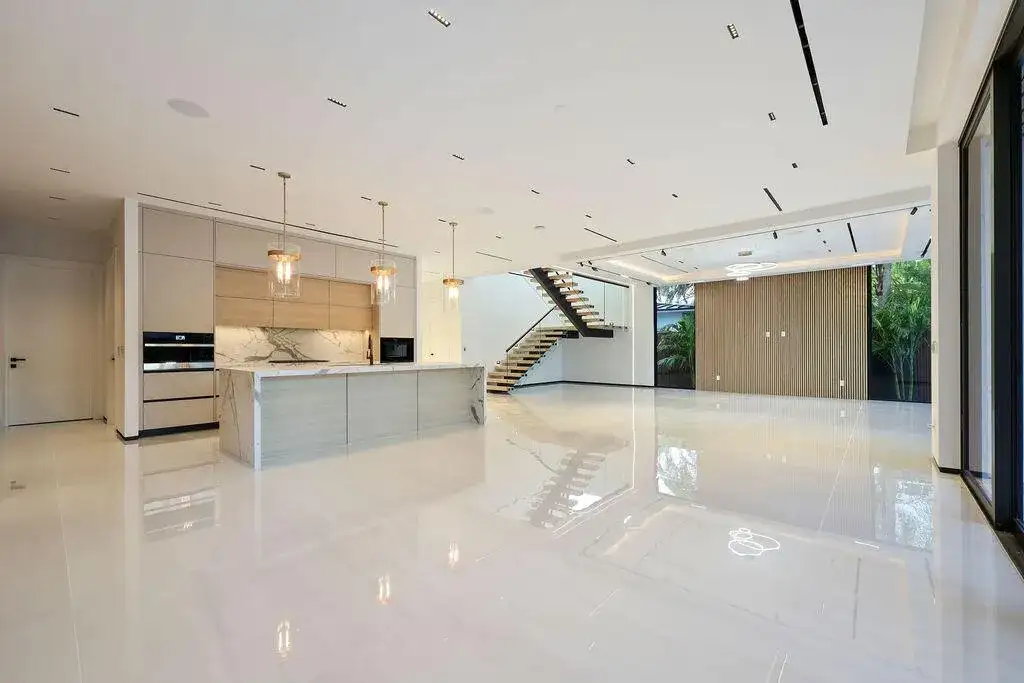 728 NE 17th Terrace, Fort Lauderdale FL 33304 photo 4