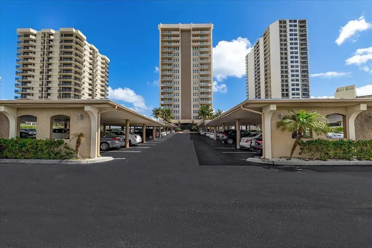 5440 N OCEAN Drive # 706, Singer Island FL 33404 photo 2