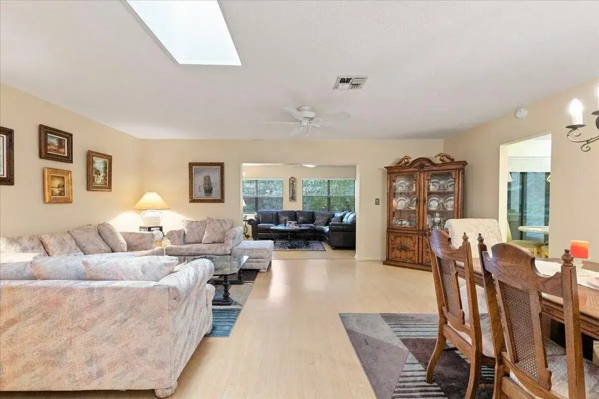 9843 NW 75TH Court NW, Tamarac FL 33321 photo 5