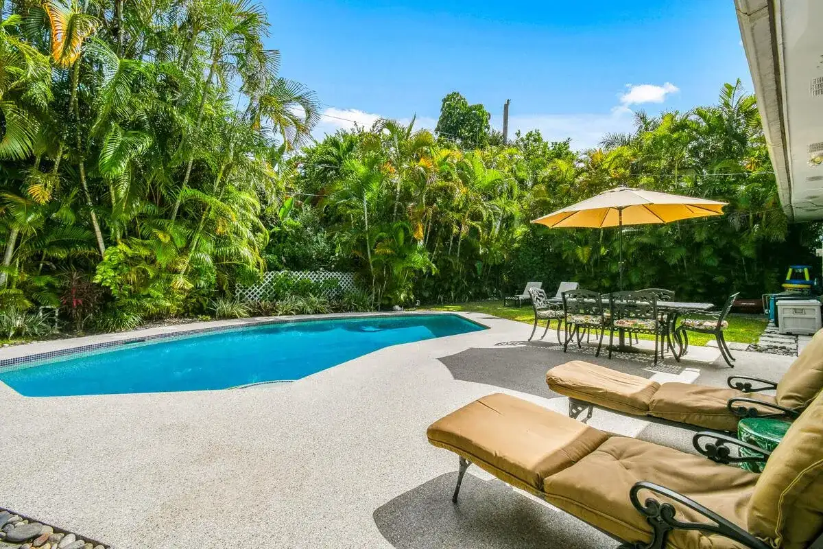 1182 Beach Road, Singer Island FL 33404 photo 4